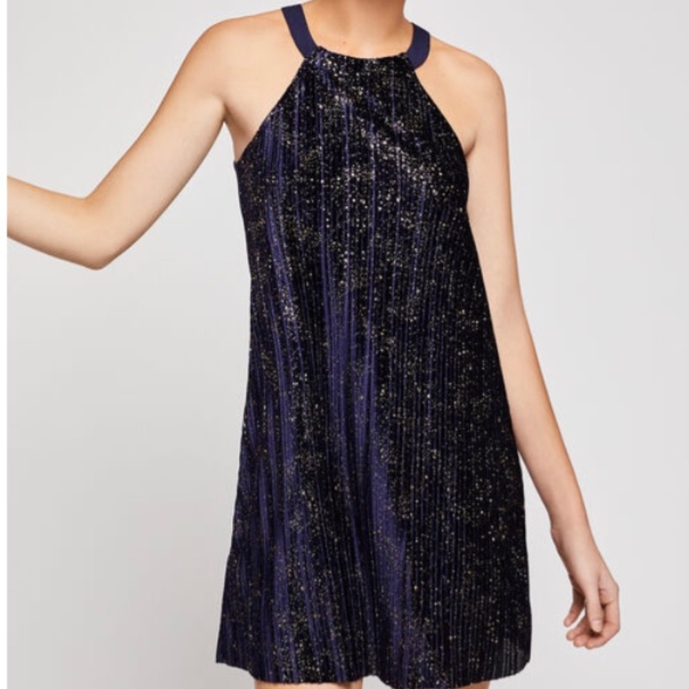 BCBGeneration Halter Dress - Picture 2 of 9